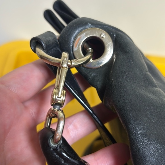 MARC by Marc Jacobs Leather Marchive Hili Black Hobo Bag - Picture 10 of 16